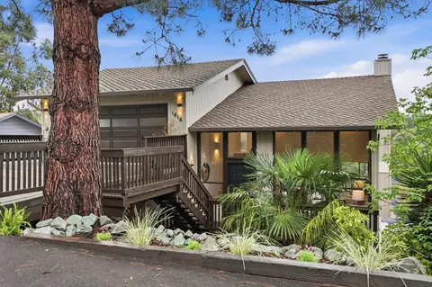 1816 Oak Knoll Dr, Belmont, CA 94002