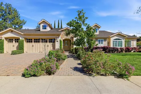 6512 Bose Ln, San Jose, CA 95120