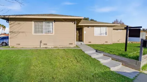 101 Westside Blvd, Hollister, CA 95023