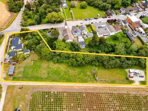 393 Stage Rd, Pescadero, CA 94060