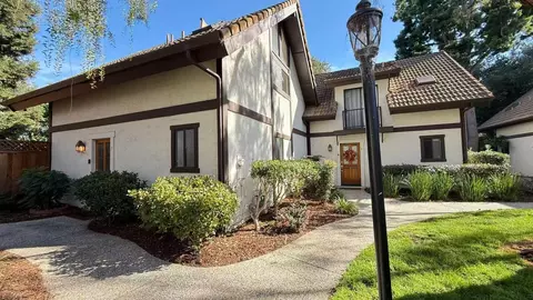 1734 W El Camino Real 7, Mountain View, CA 94040