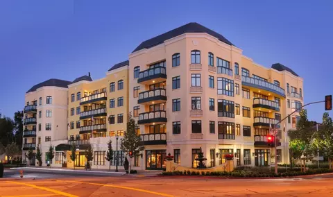 10 Crystal Springs Rd 2214, San Mateo, CA 94402