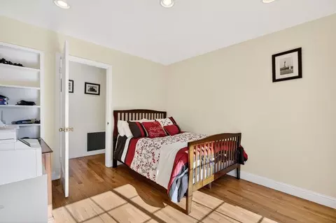 Bedroom - 14 San Juan Dr, Salinas, CA 93901 photo 4 of 4