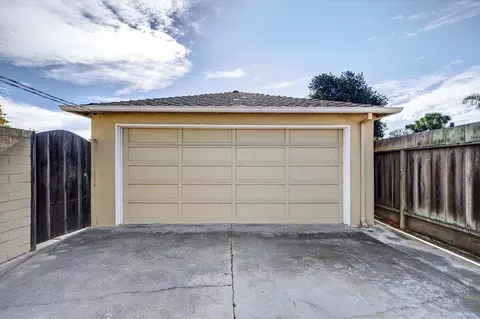 Exterior - 14 San Juan Dr, Salinas, CA 93901 photo 11 of 12