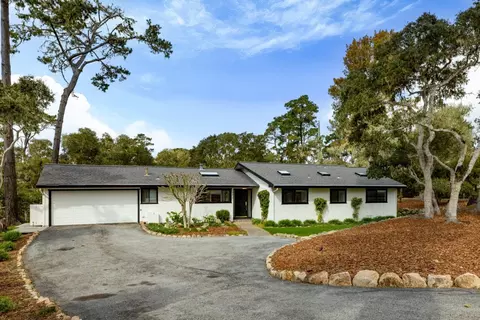 Exterior - 2914 Colton Rd, Pebble Beach, CA 93953 photo 7 of 9