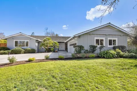 439 Valencia Dr, Los Altos, CA 94022