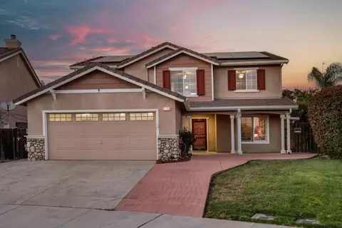 1740 Brentwood Ct, Hollister, CA 95023