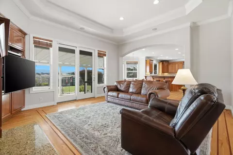 Living - 730 Lepa Ct, Gilroy, CA 95020 photo 2 of 4