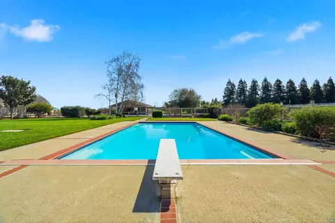 Exterior - 730 Lepa Ct, Gilroy, CA 95020 photo 7 of 11