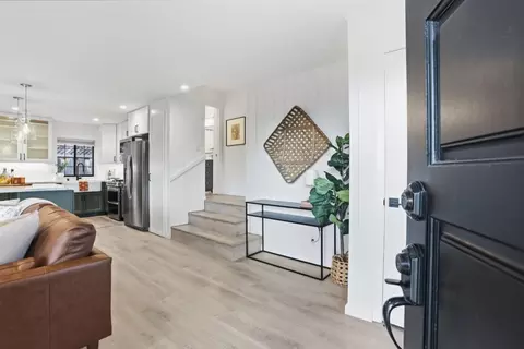 Entry Way - 509 Alta Dr, Aptos, CA 95003 photo 1 of 2