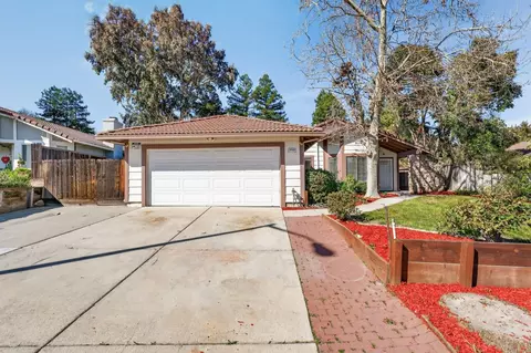2753 Asilomar Dr, Antioch, CA 94531