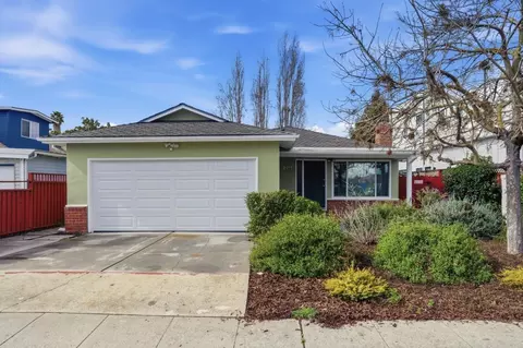 2115 Clarke Ave, East Palo Alto, CA 94303