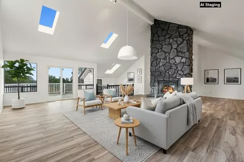 Living - 607 Saint Andrews Dr, Aptos, CA 95003 photo 4 of 11