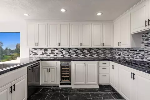 Kitchen - 607 Saint Andrews Dr, Aptos, CA 95003 photo 3 of 5