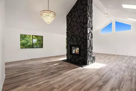 Living - 607 Saint Andrews Dr, Aptos, CA 95003 photo 1 of 11