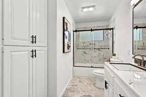 Bath - 607 Saint Andrews Dr, Aptos, CA 95003 photo 2 of 5