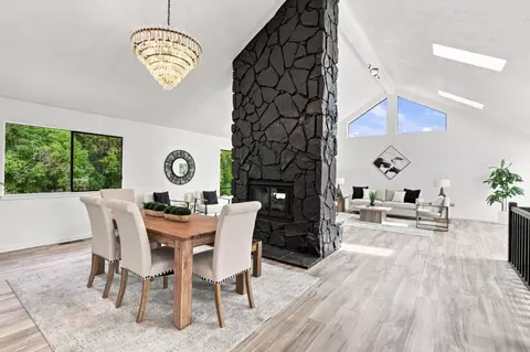 Dining - 607 Saint Andrews Dr, Aptos, CA 95003 photo 3 of 4