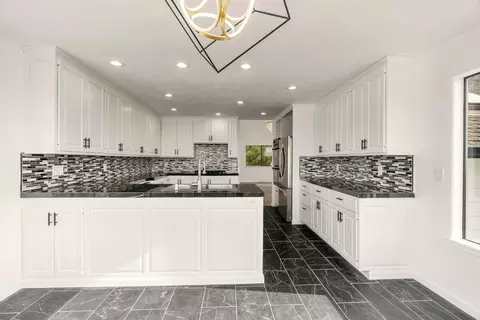 Kitchen - 607 Saint Andrews Dr, Aptos, CA 95003 photo 5 of 5