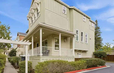 314 Lavender Dr, Mountain View, CA 94041