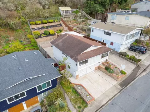 View/Area - 1536 Valdez Way, Pacifica, CA 94044 photo 5 of 5