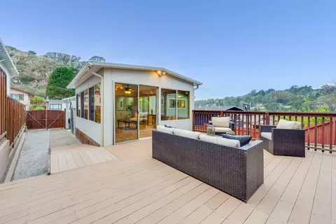Exterior - 1536 Valdez Way, Pacifica, CA 94044 photo 7 of 21