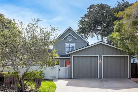 745 Sinex Ave, Pacific Grove, CA 93950