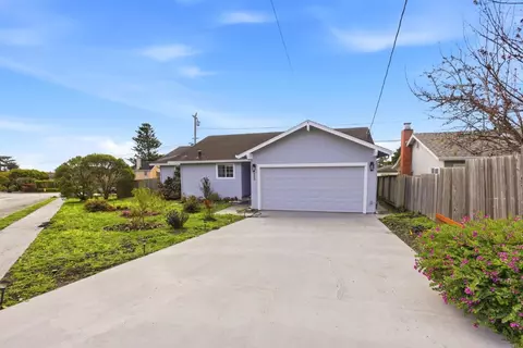 423 Montecito Ave, El Granada, CA 94018