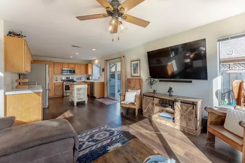 Other - 724 Wisteria Dr, Gilroy, CA 95020 photo 4 of 8