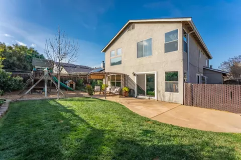 Other - 724 Wisteria Dr, Gilroy, CA 95020 photo 7 of 8