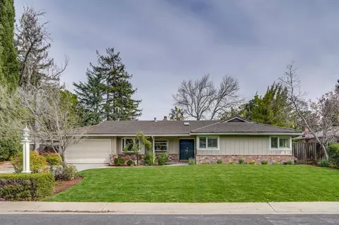 1624 Newcastle Dr, Los Altos, CA 94024