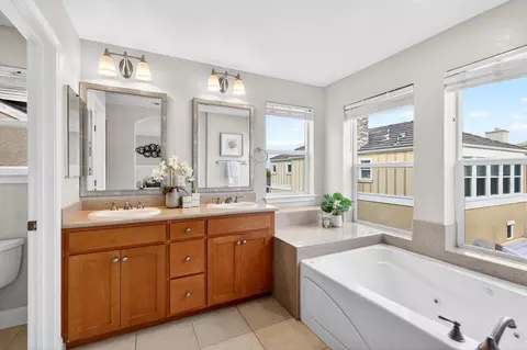 Bath - 11512 Murano Cir, Cupertino, CA 95014 photo 1 of 2