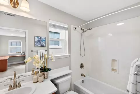 Bath - 11512 Murano Cir, Cupertino, CA 95014 photo 2 of 2