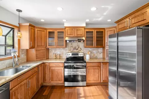 Kitchen - 6252 Bennington Dr, Newark, CA 94560 photo 3 of 4