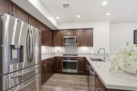 Kitchen - 637 Clover, Milpitas, CA 95035 photo 3 of 3