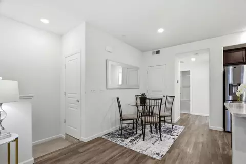 Dining - 637 Clover, Milpitas, CA 95035 photo 2 of 3