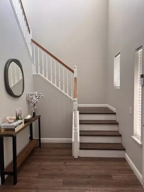 Entry Way - 4184 Ivory Ln, Turlock, CA 95382 photo 1 of 2