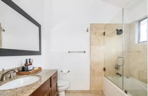 Bath - 1572 Seascape Blvd, Aptos, CA 95003 photo 1 of 1