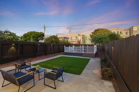 Exterior - 546 33rd Ave, San Francisco, CA 94121 photo 13 of 16