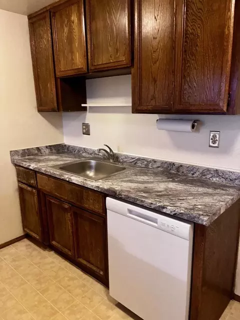 Kitchen - 3312 Jayanne Way, Carmichael, CA 95608 photo 5 of 5