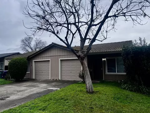 Exterior - 3312 Jayanne Way, Carmichael, CA 95608 photo 2 of 5