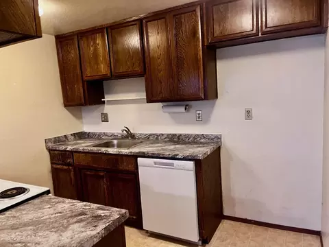Kitchen - 3312 Jayanne Way, Carmichael, CA 95608 photo 3 of 5