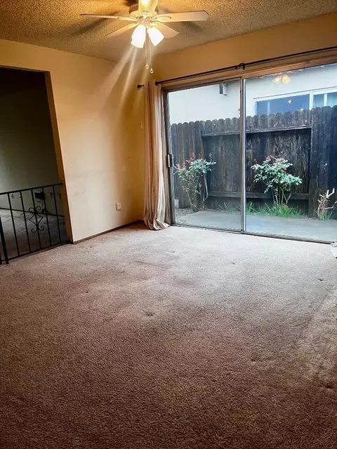 Living - 3312 Jayanne Way, Carmichael, CA 95608 photo 5 of 5