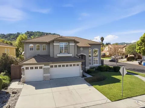 9781 Linnet Ct, Gilroy, CA 95020 photo 2