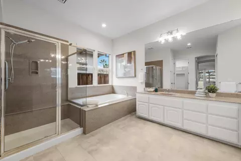 Bath - 3916 Lighthouse Pl, Discovery Bay, CA 94505 photo 3 of 4