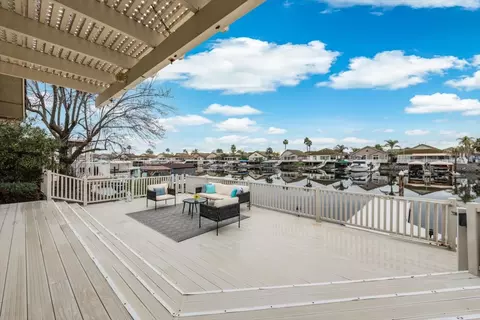 Exterior - 3916 Lighthouse Pl, Discovery Bay, CA 94505 photo 5 of 8