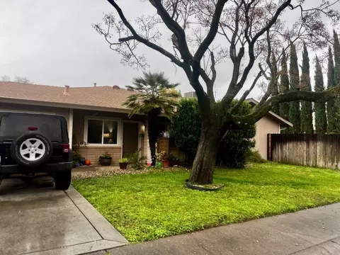 Exterior - 3332 Jayanne Way, Carmichael, CA 95608 photo 2 of 6