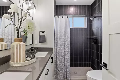 Bath - 511 Union Ave, Campbell, CA 95008 photo 3 of 3