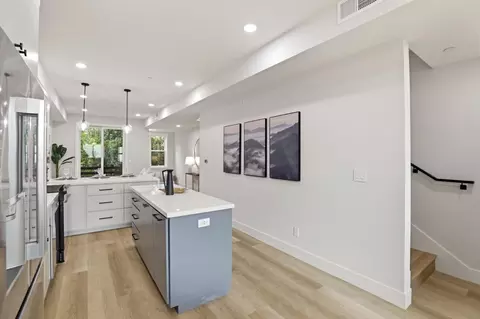 Entry Way - 511 Union Ave, Campbell, CA 95008 photo 3 of 3