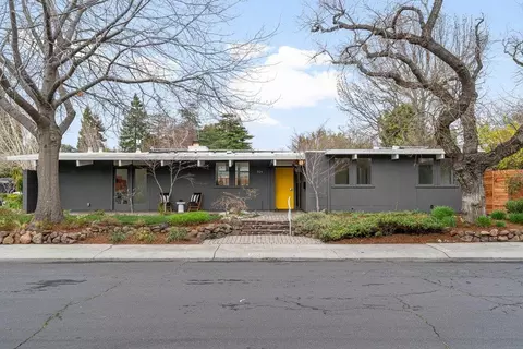 829 Talisman Dr, Palo Alto, CA 94303