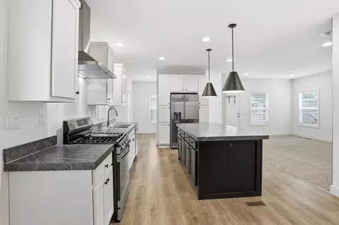 498 Summerland Dr 498, San Jose, CA 95134